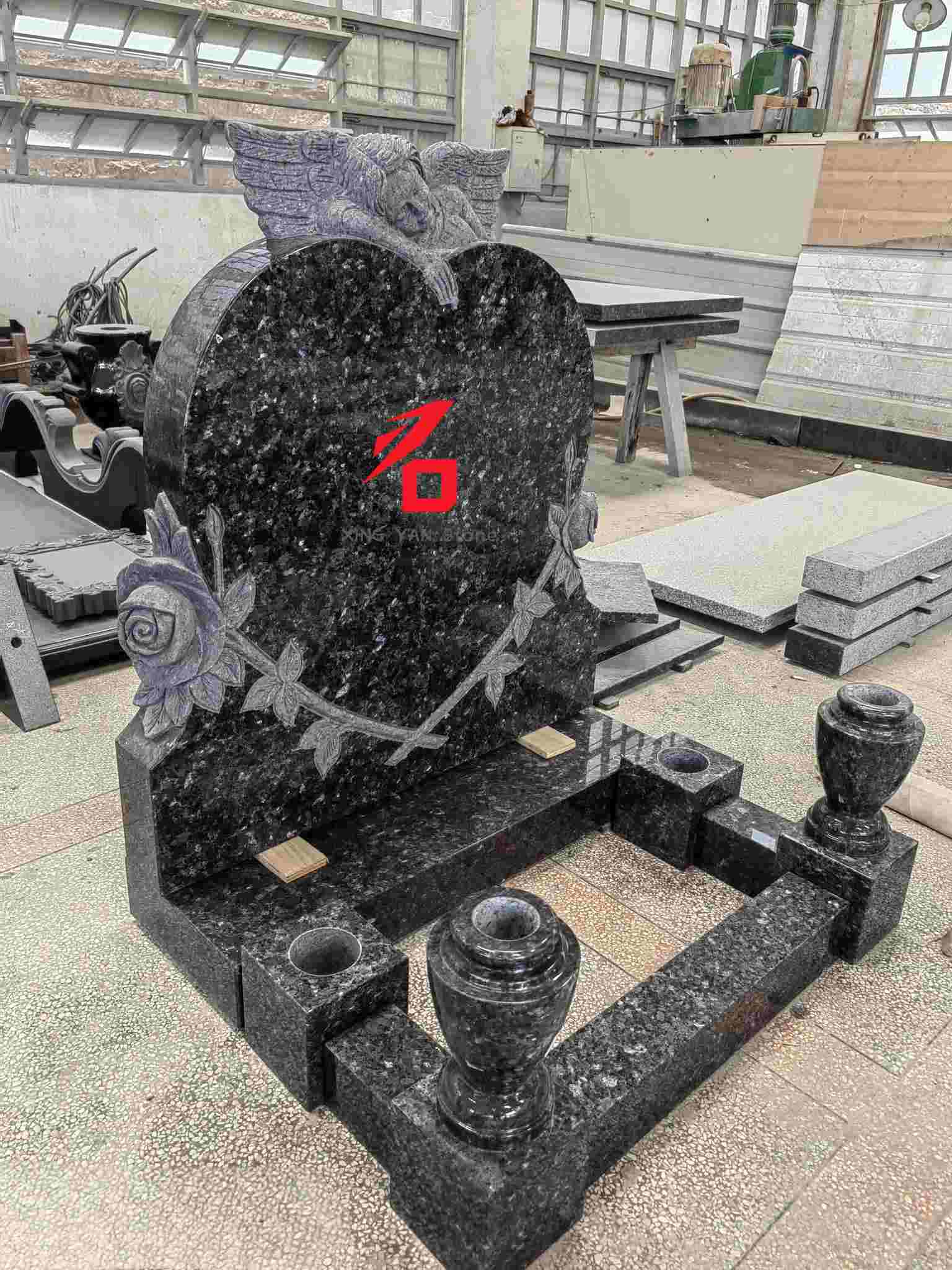 Blue Pearl Granite na hugis ng anghel na ang anghel na pang-ala-alos ng tibok